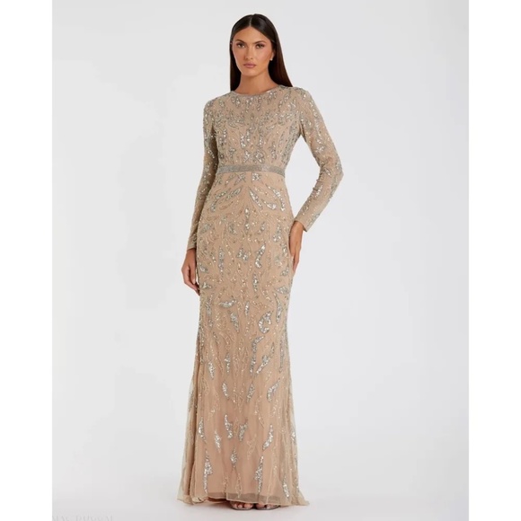 NWT Mac Duggal Long Sleeve Beaded Evening Gown - size 16 - Picture 1 of 8